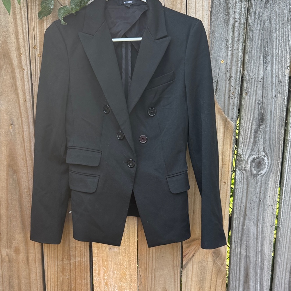 Express Classic Black Blazer - Picture 2 of 6